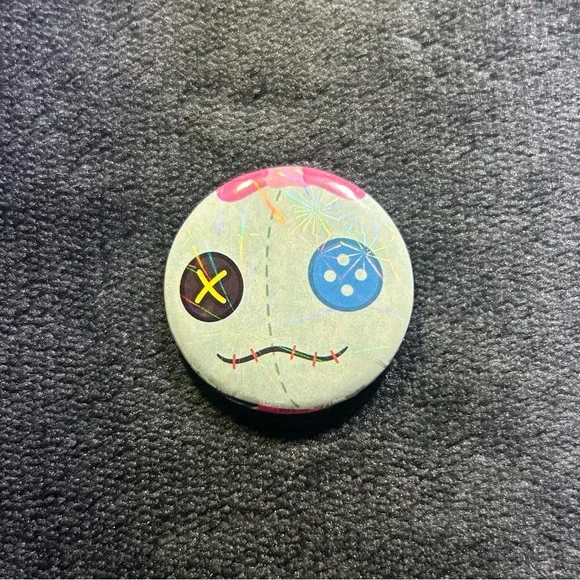 Lilo & Stitch - 4 Button Set (Handmade) - Picture 5 of 9